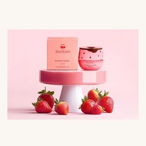 Bee Balm Strawberry Lip Balm Set